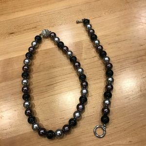 Gorgeous pearl set!  Purple, navy and grey